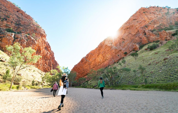 Uluru & Kings Canyon Adventure