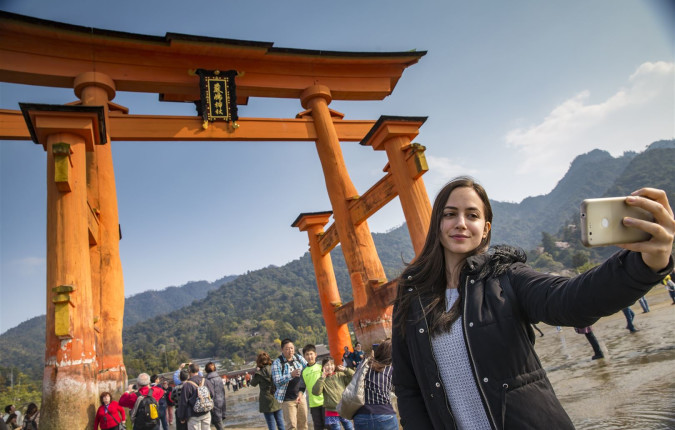 Journeys: Iconic Japan