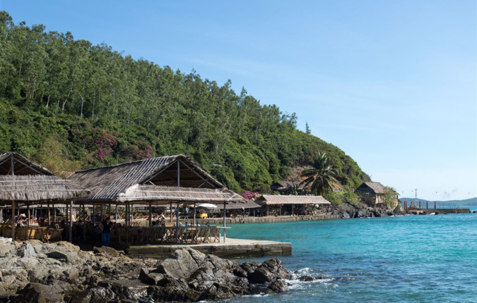 Ultimate Vietnam: Big Cities, Beaches & The Best Views Ever