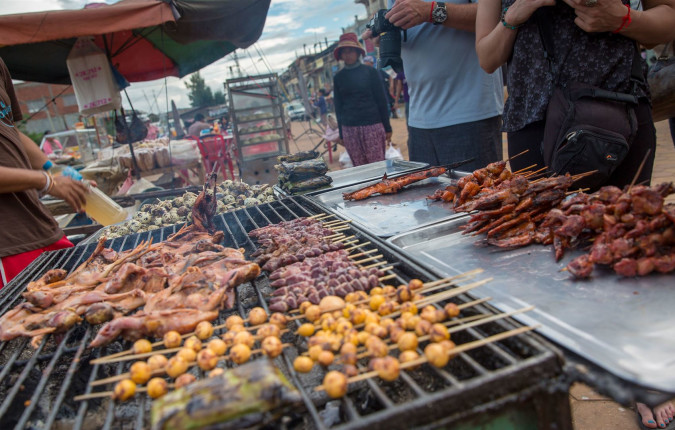 Essential Southeast Asia: Hanoi, Phnom Penh & Thailand Good Times