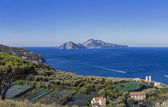 Local Living Italy—Amalfi Coast Winter