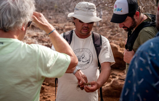 Galapagos Explorer: Southern Islands (Grand Queen Beatriz)