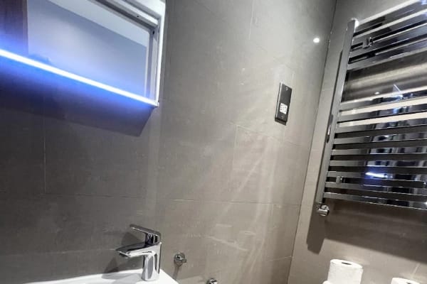 Room 3 — Bathroom