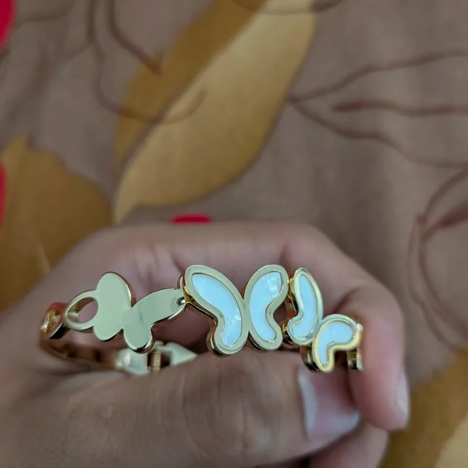 Jewellery photo shared by Suhani verma