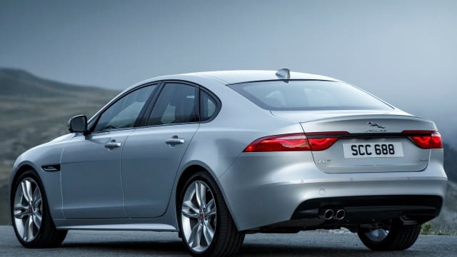 Jaguar XF