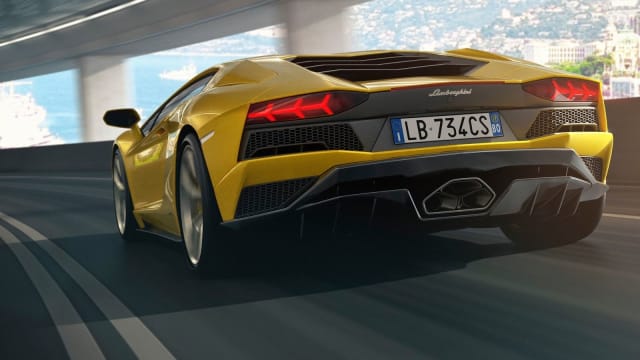 Lamborghini Aventador