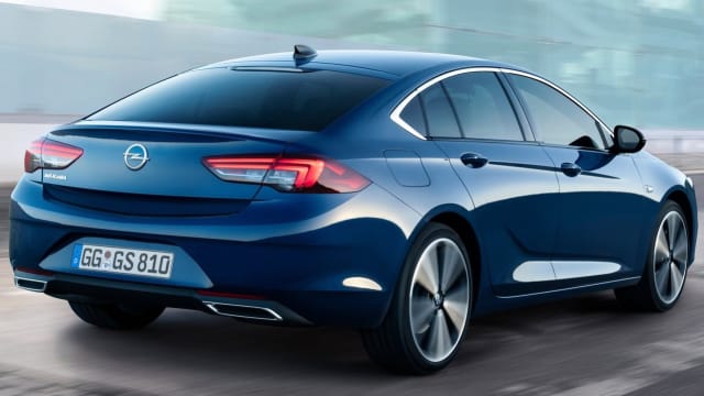  Insignia Grand Sport