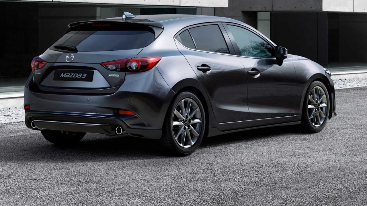  Mazda3