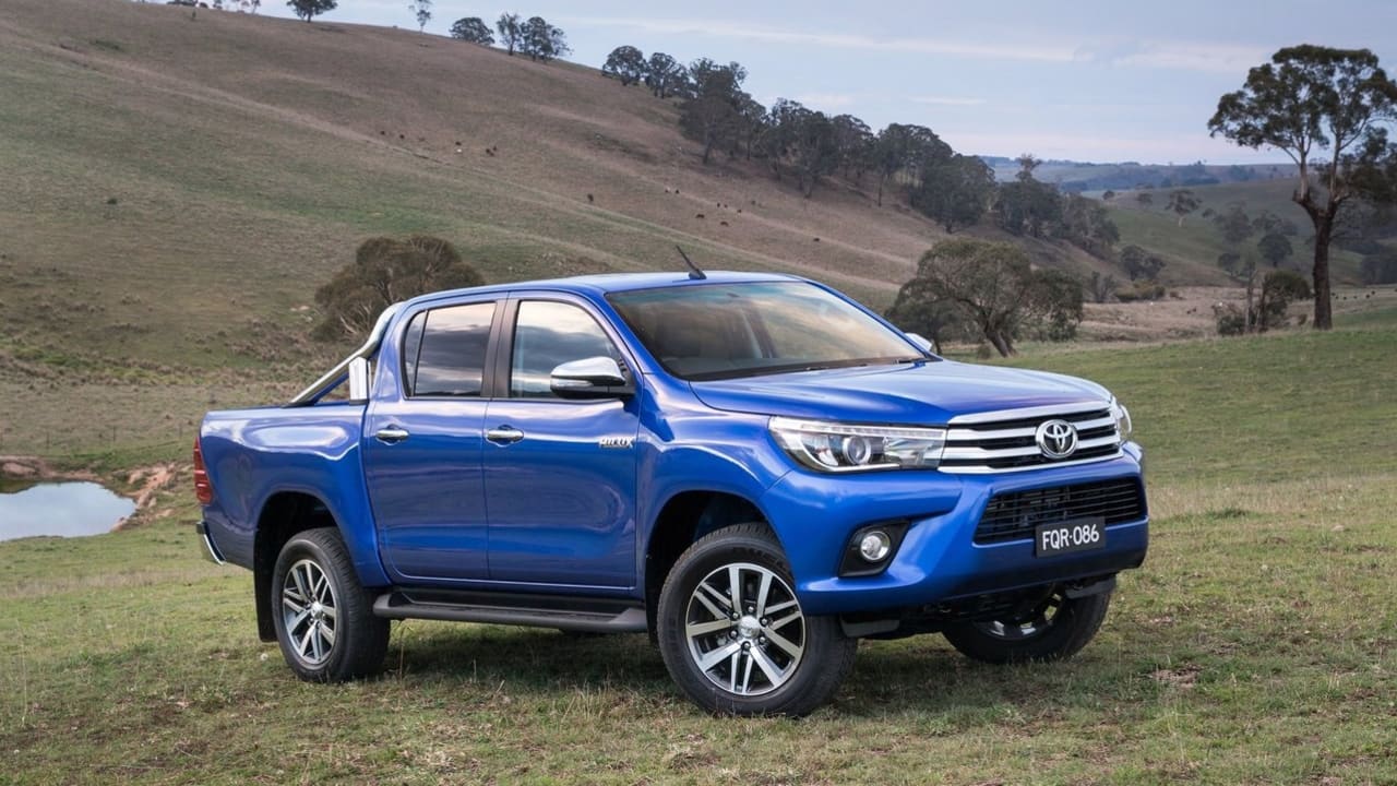  Hilux