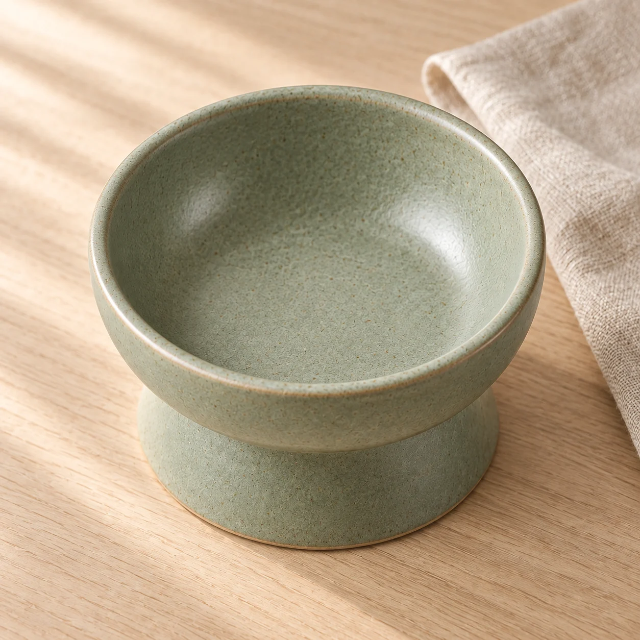 小さな脚つき 陶器ボウル 2