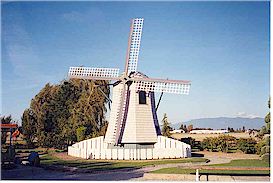 Windmill at Roozengaarde Gardens