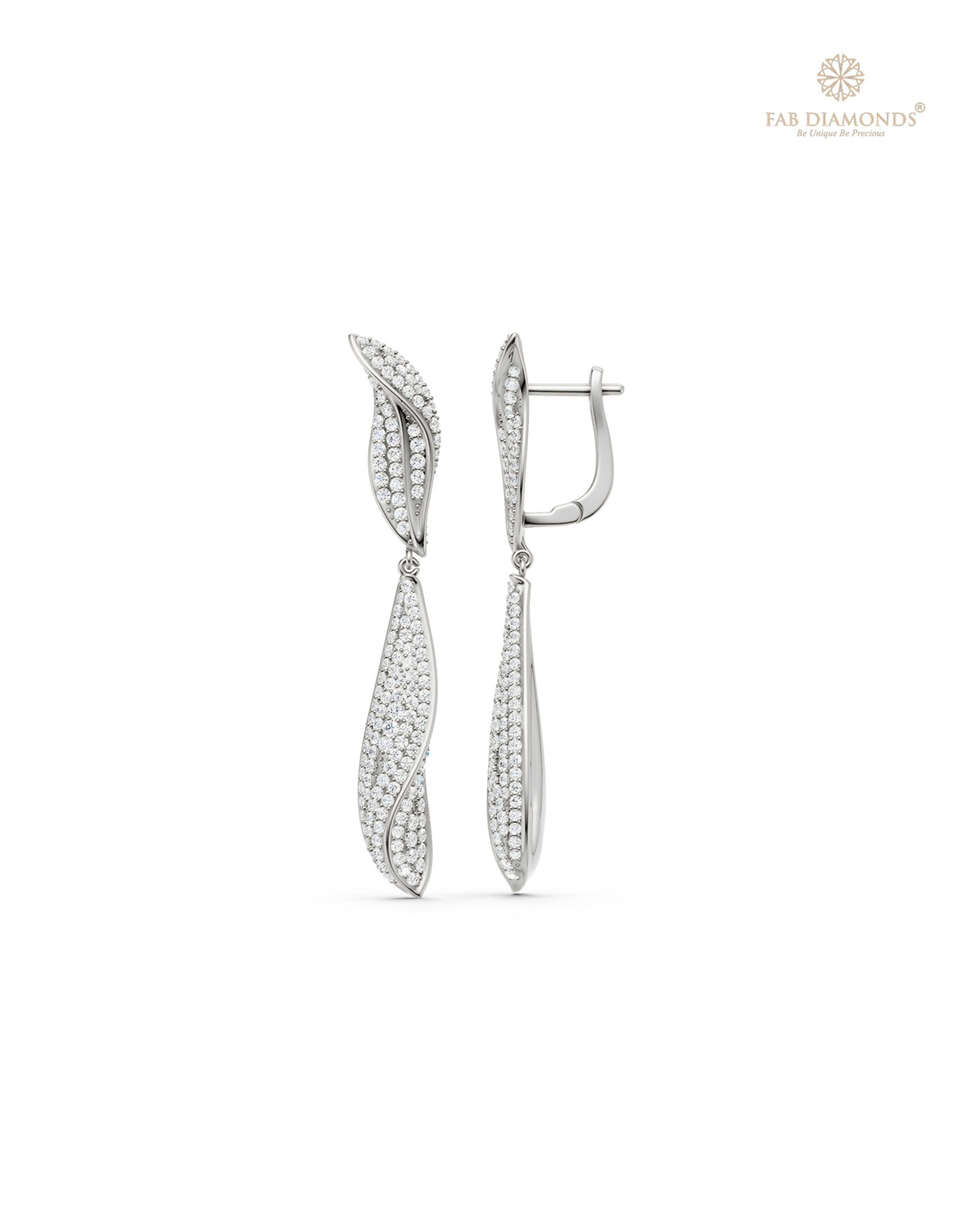 The EF34158 Royal Chandelier Diamond Earrings (1.50 Cts) on white atelier plate with FAB hallmark