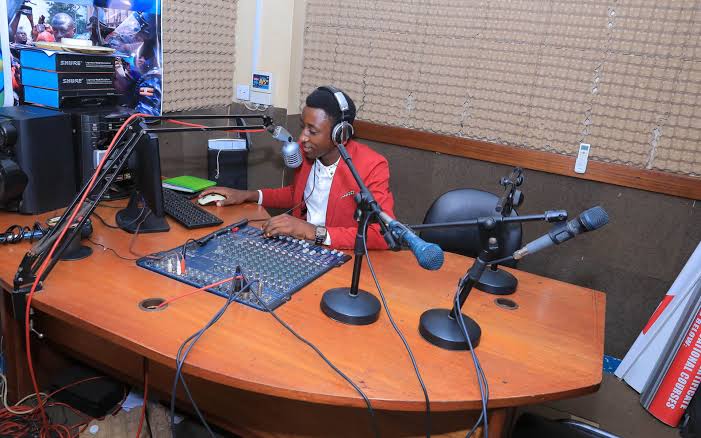 YCI students launch campus radio news desk