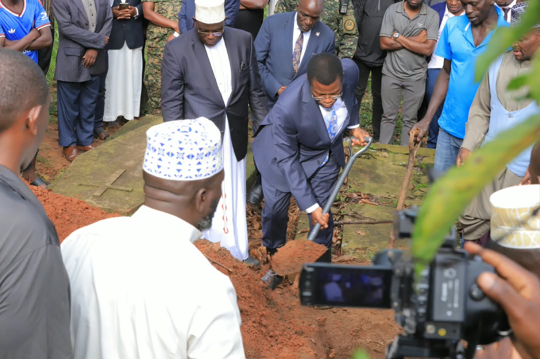 Katikiiro Charles Peter Mayiga on Hajjat Sophia's burrial