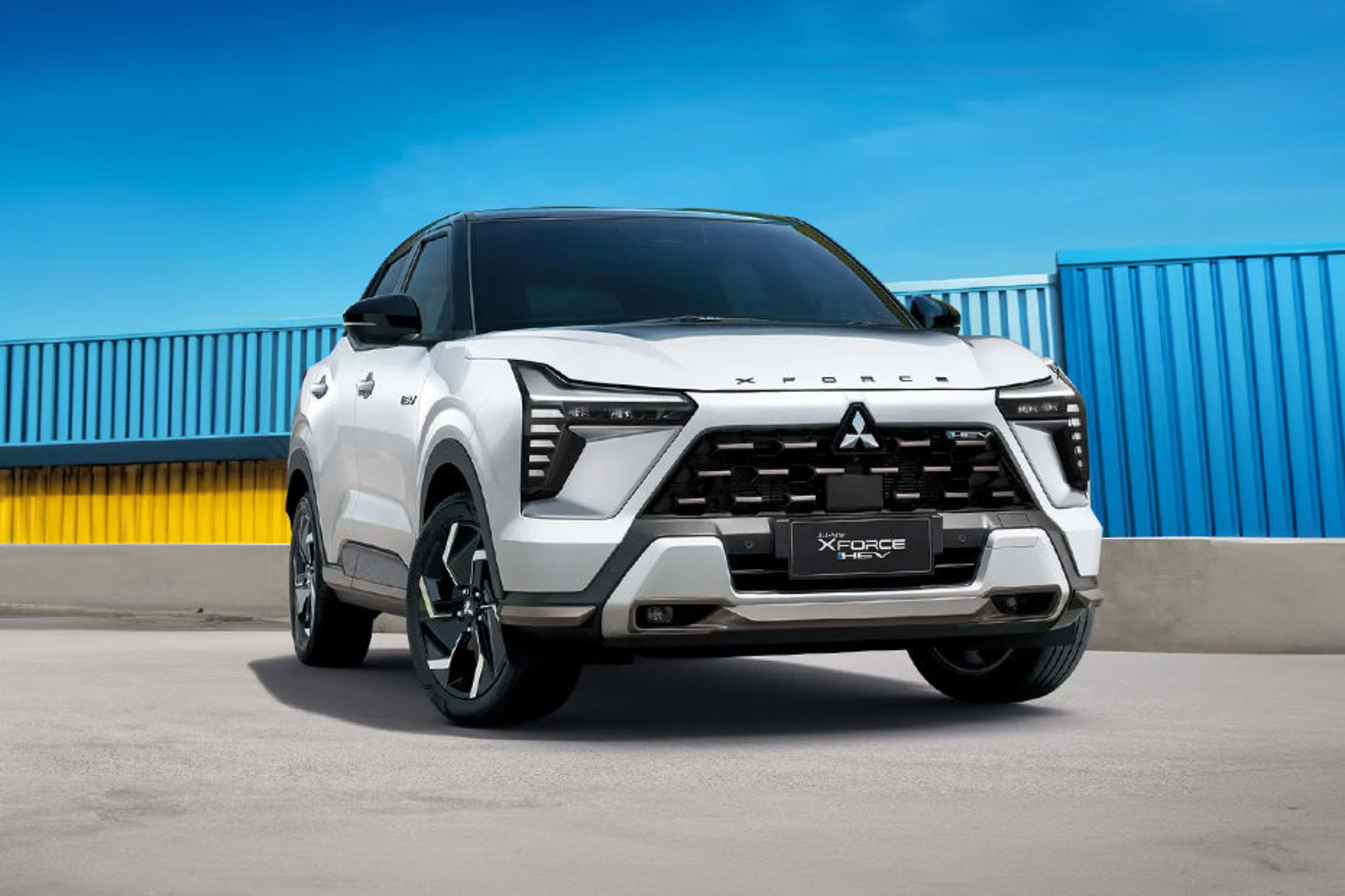 Mitsubishi X-Force HEV ULTIMATE