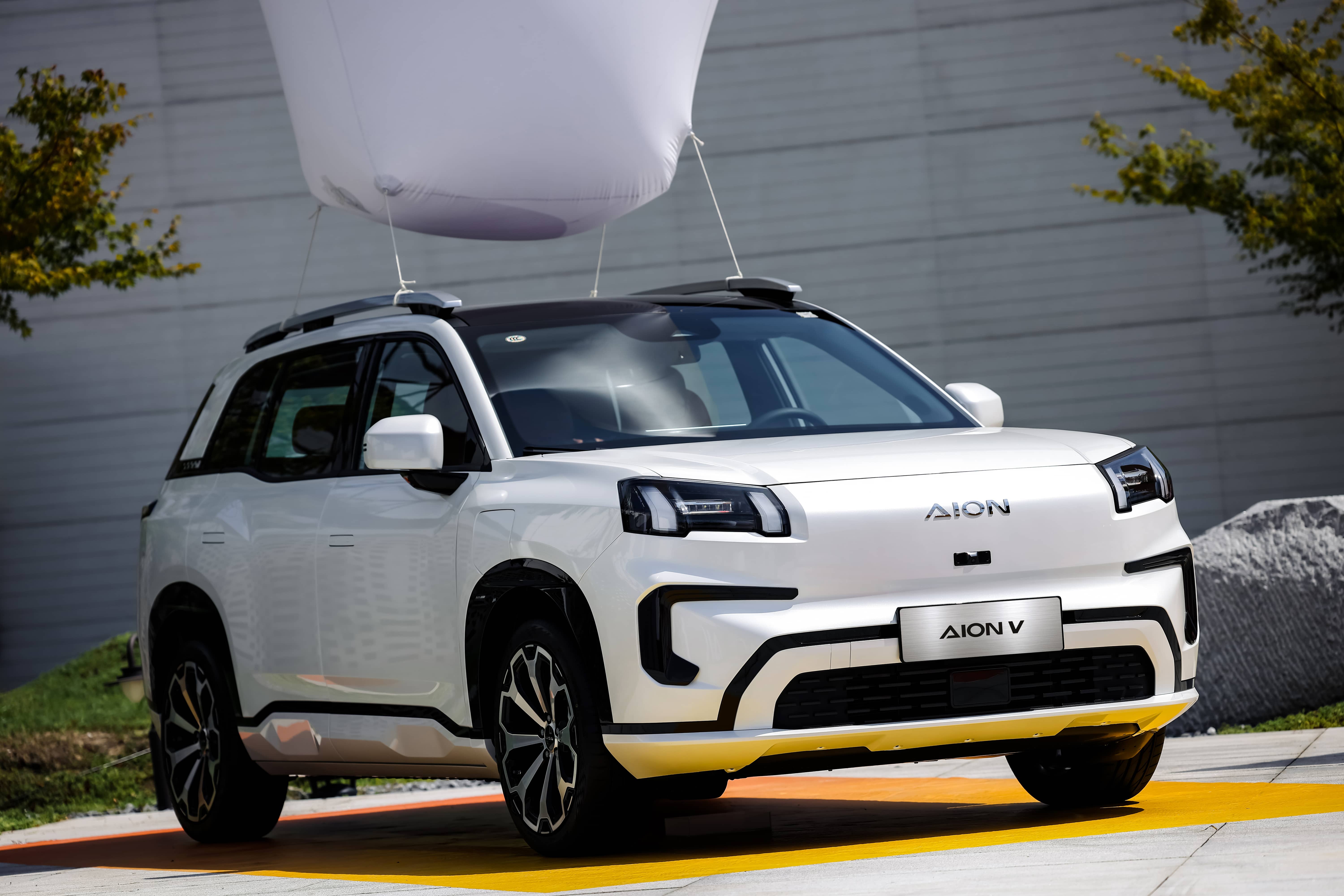 GAC AION V