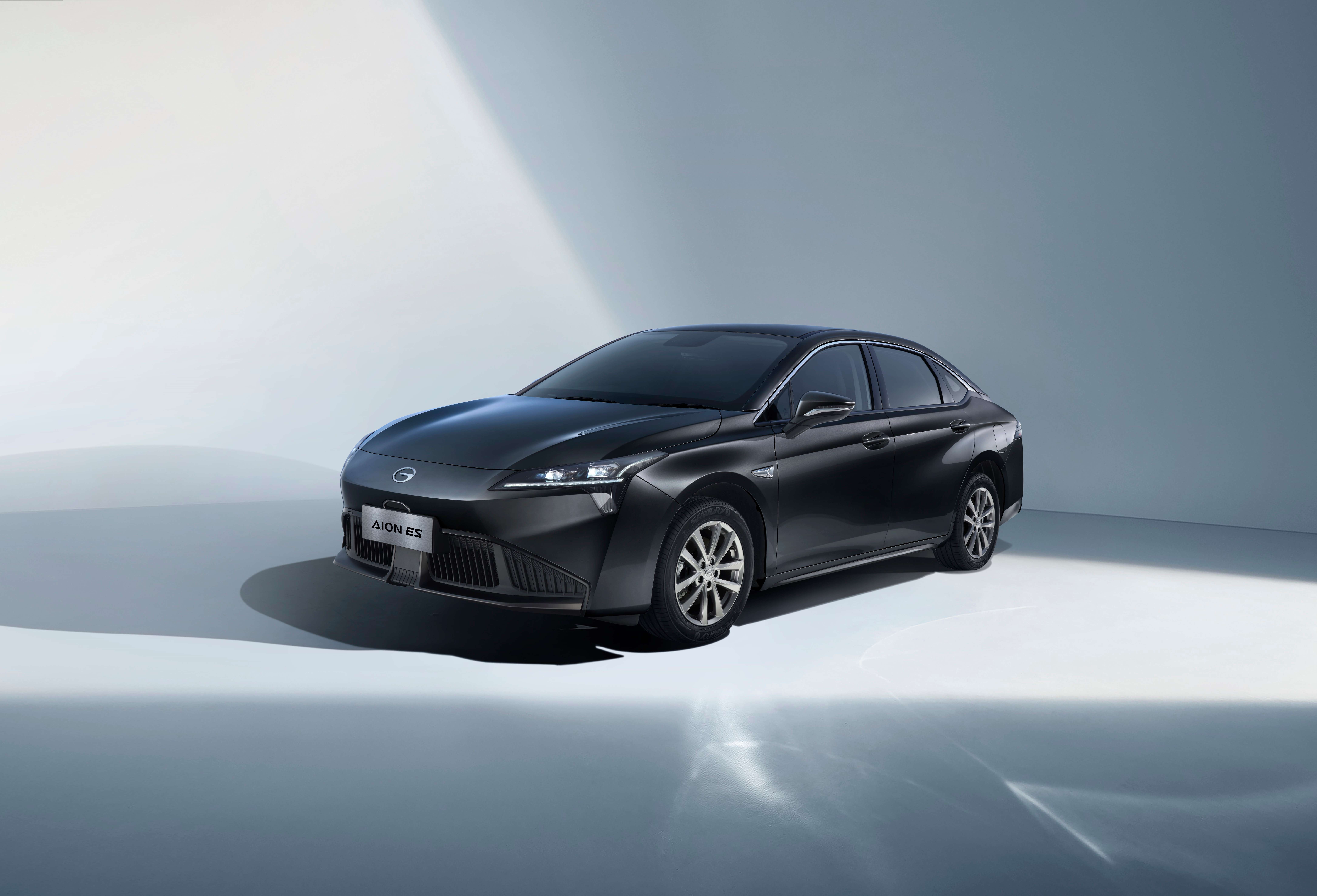 GAC AION ES