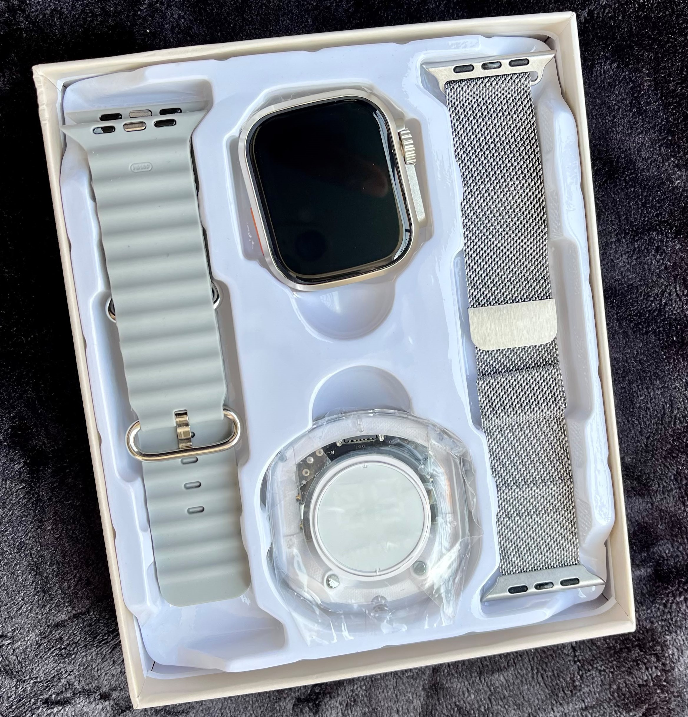 D110 SMARTWATCH
