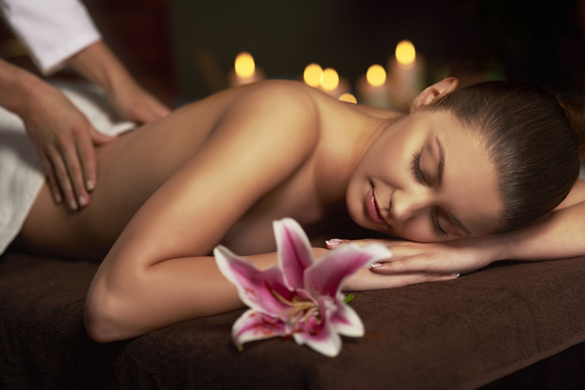 Lotus Essential Oil Spa Relaxation