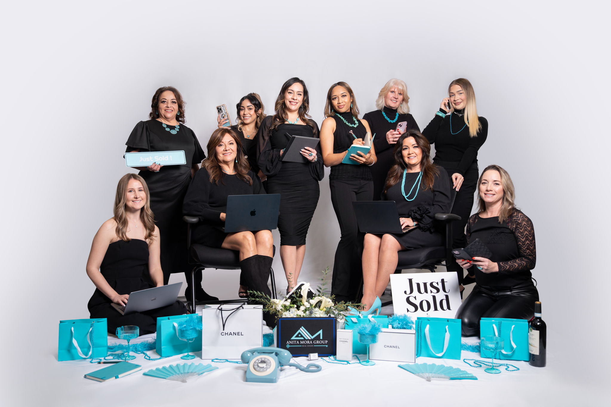 Anita Mora Group Team