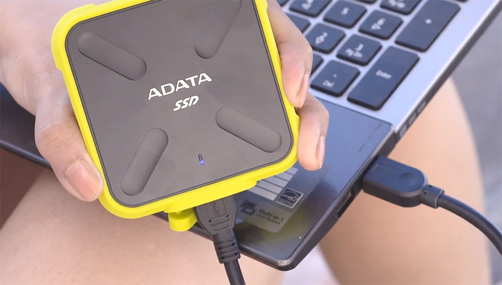 ADATA-SD700