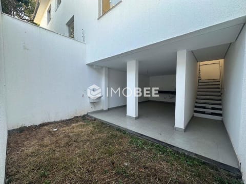 Casa 3 quartos Santa Amélia 95m² 2 vagas Suíte Quintal
