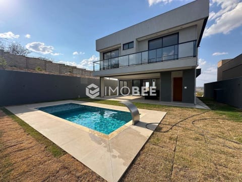 Casa Condomínio Gran Park Toscana 4 quartos 3 suítes 289m²