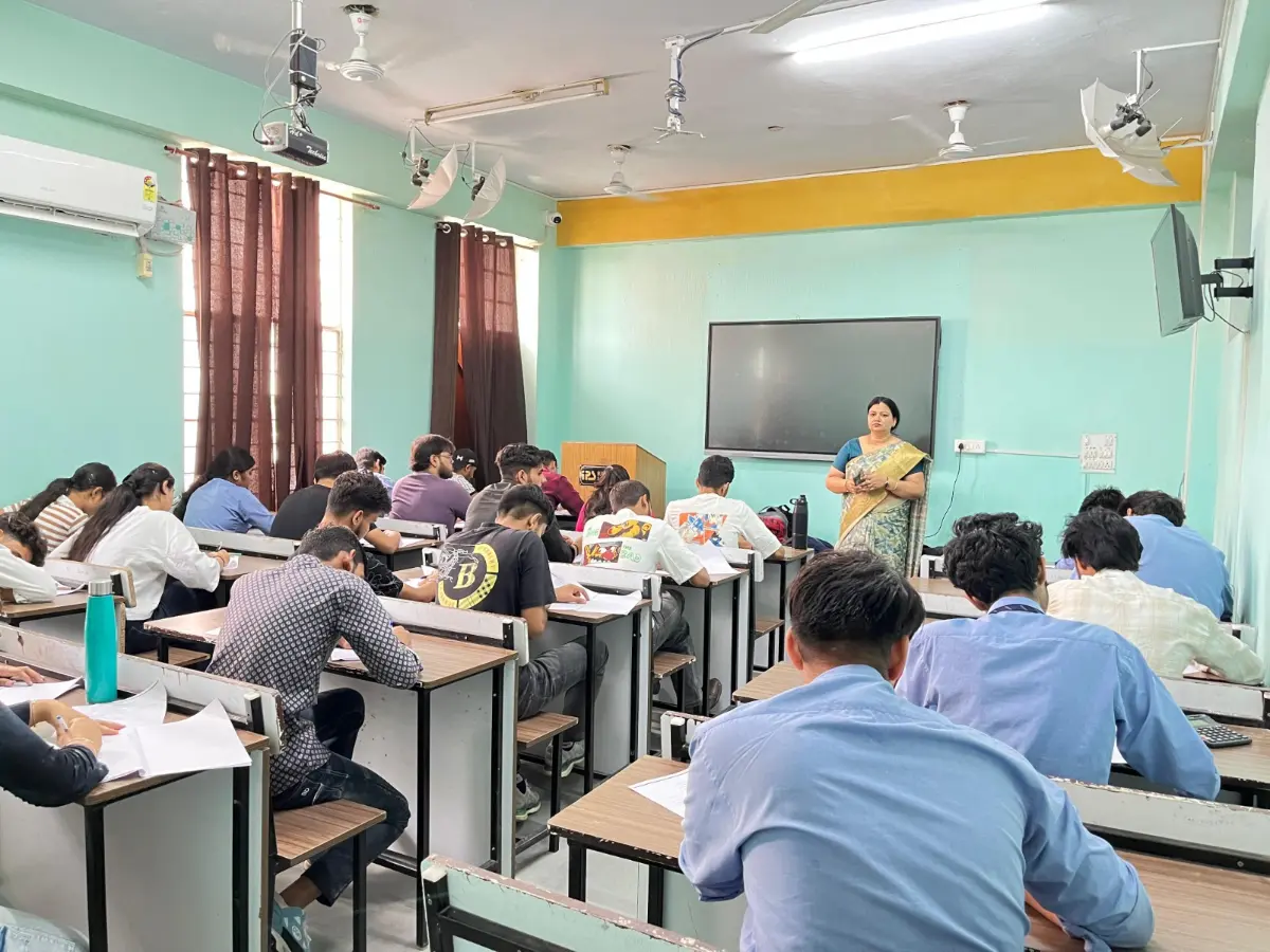 Digital Air-Conditioned Classrooms view 2