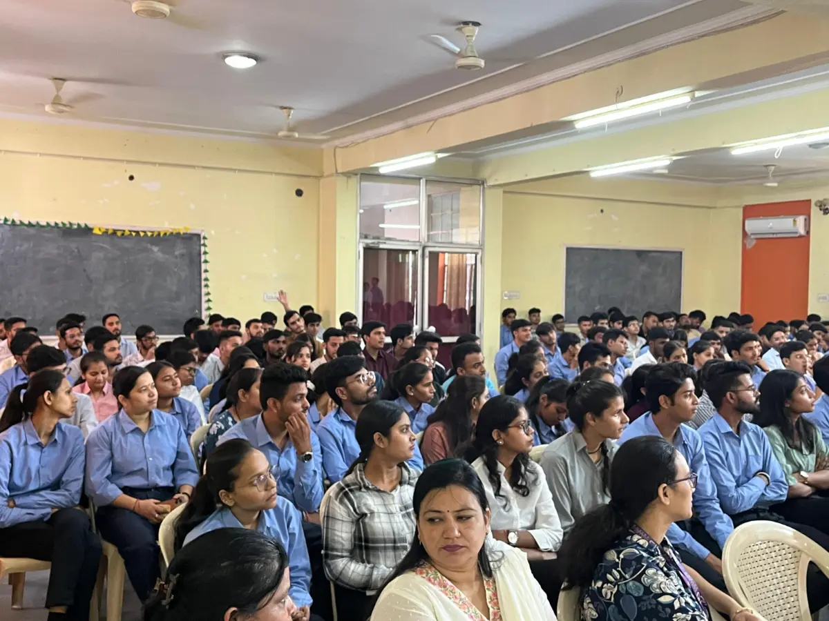 AIR-CONDITIONED SEMINAR HALLS & AUDITORIUM view 2