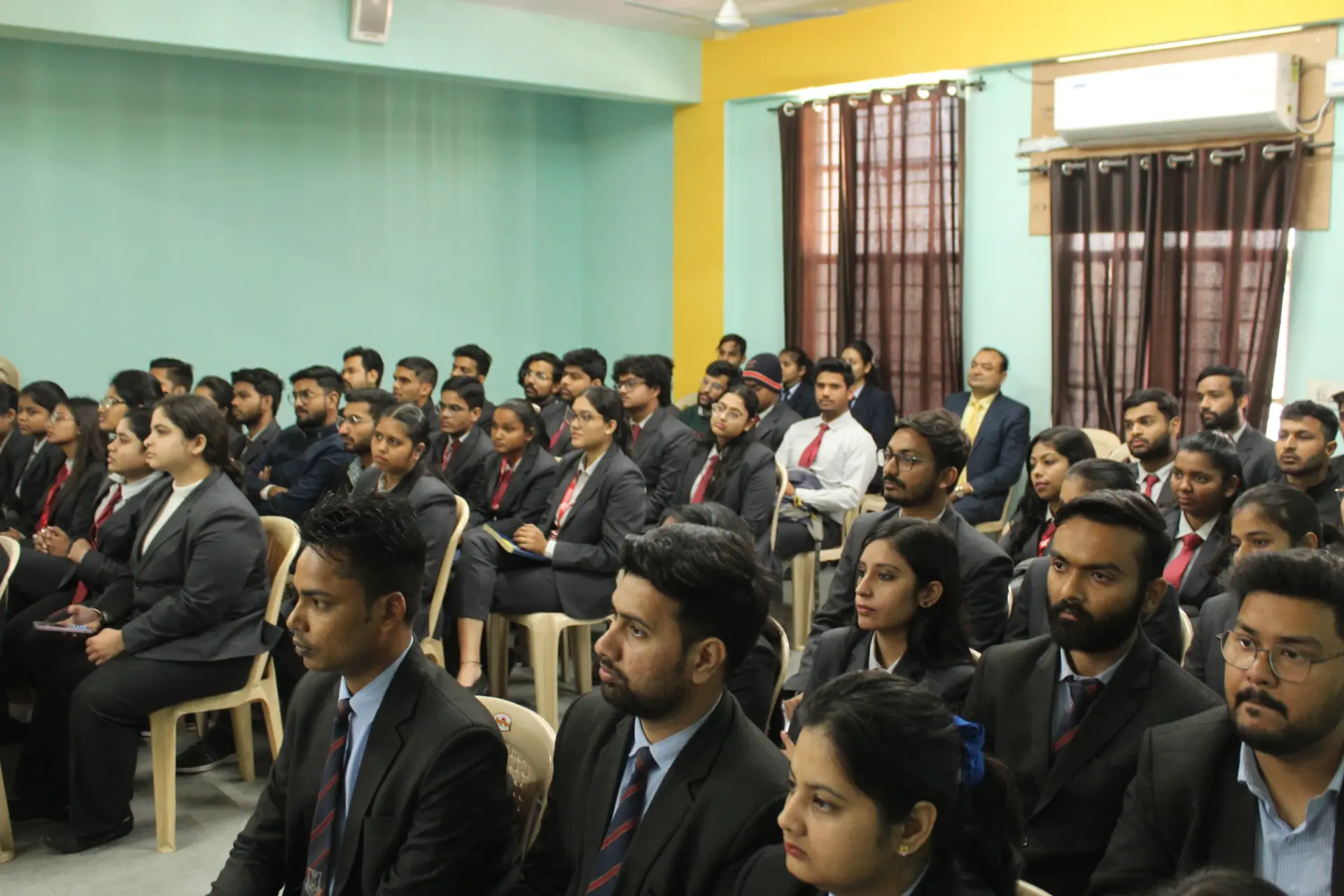 AIR-CONDITIONED SEMINAR HALLS & AUDITORIUM view 8