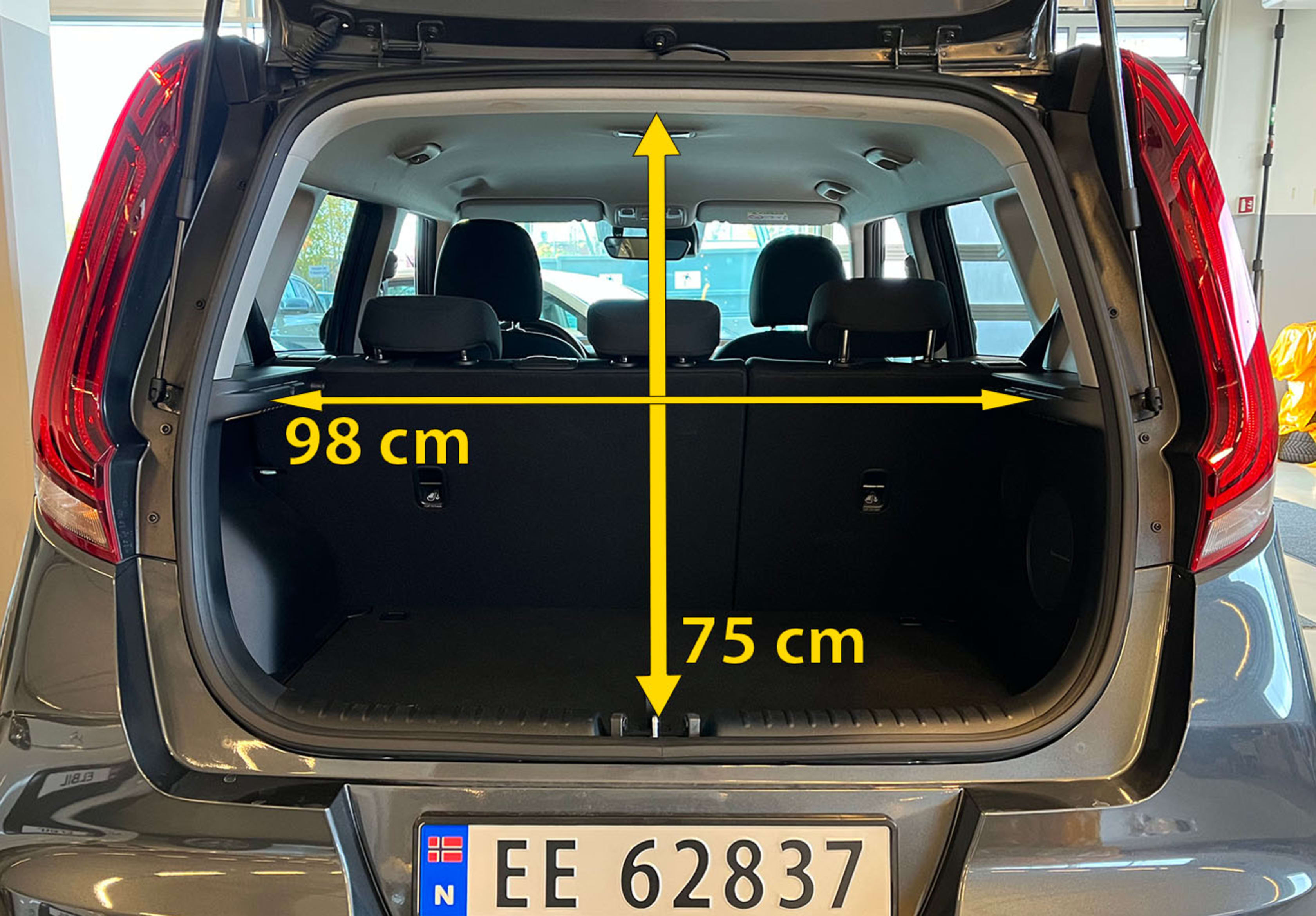 Kia e-Soul bagasjeromsåpning