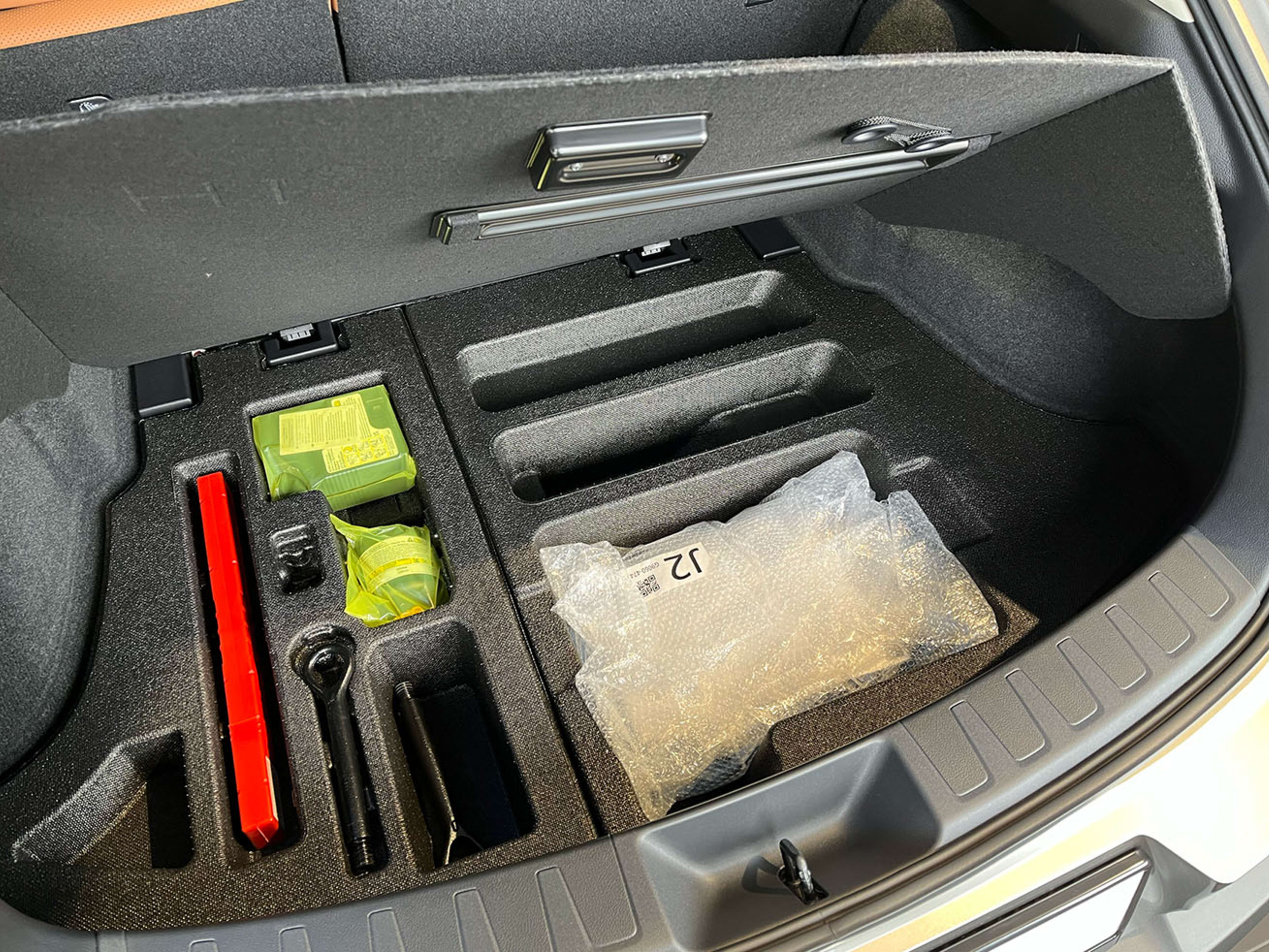 Rommet under gulvet i Lexus UX 300e