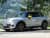 Mini Cooper SE i sommerlandskap