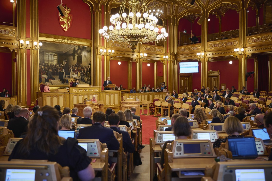 Fullsatt sal på Stortinget