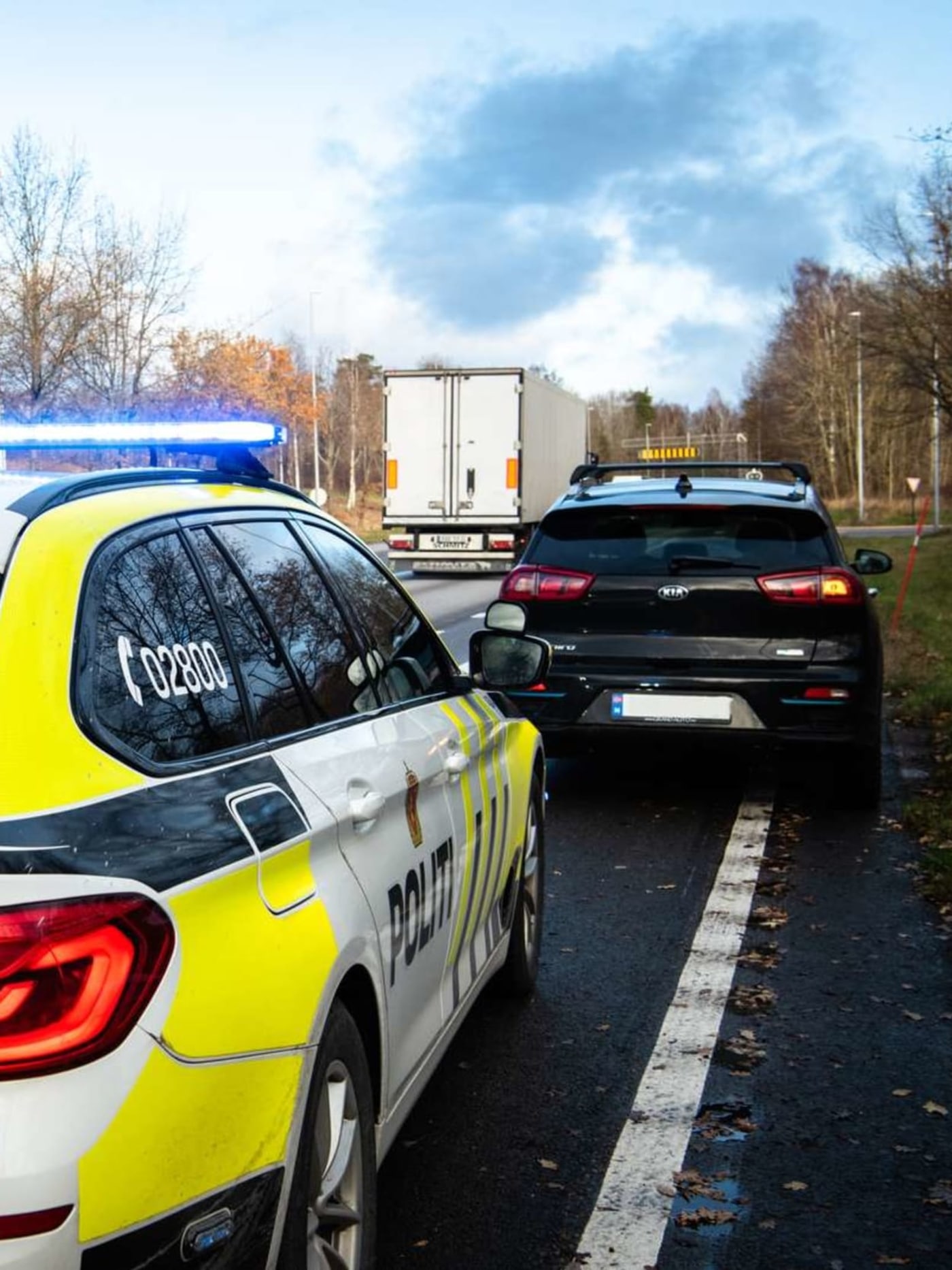 Politi stopper bilist