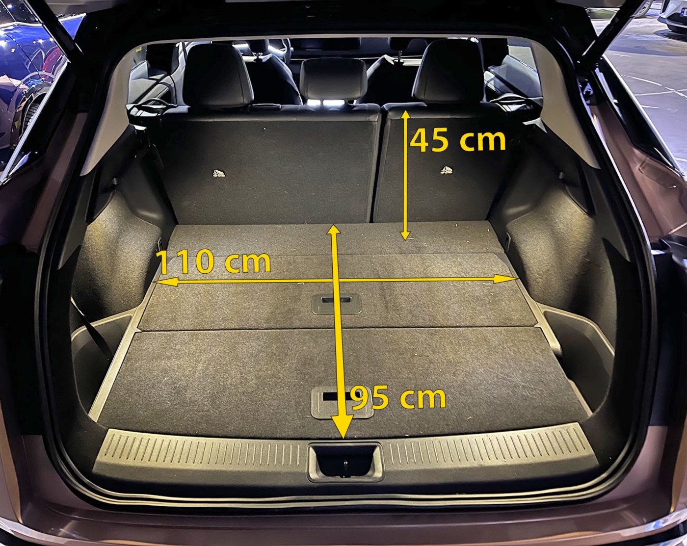 Bagasjerommet i Nissan Ariya.