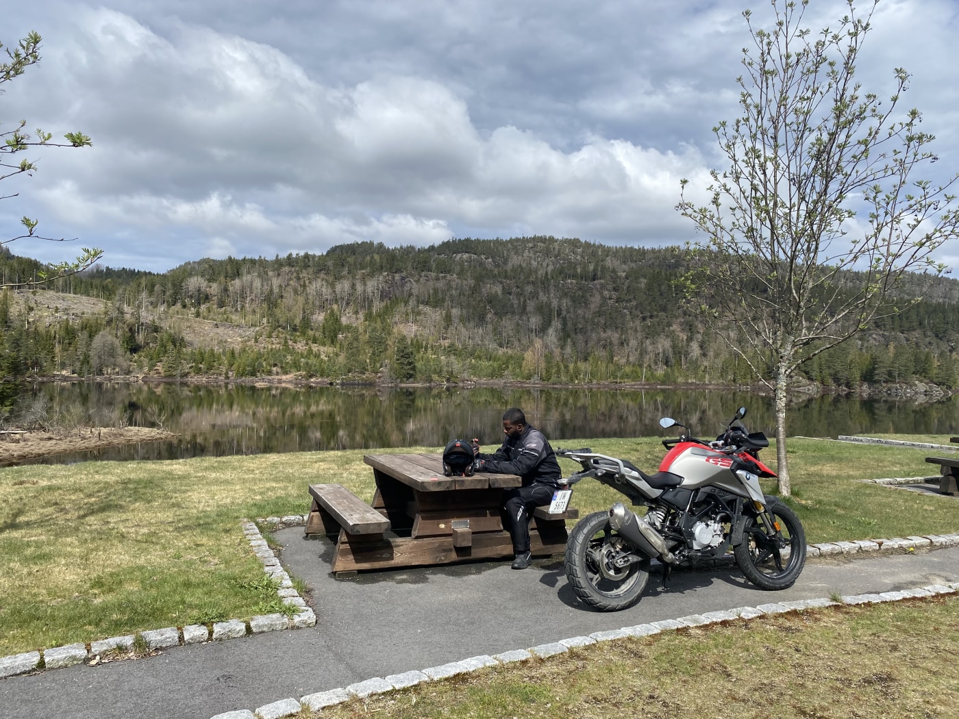 Fint med MC-tur langs Tovdalselva.