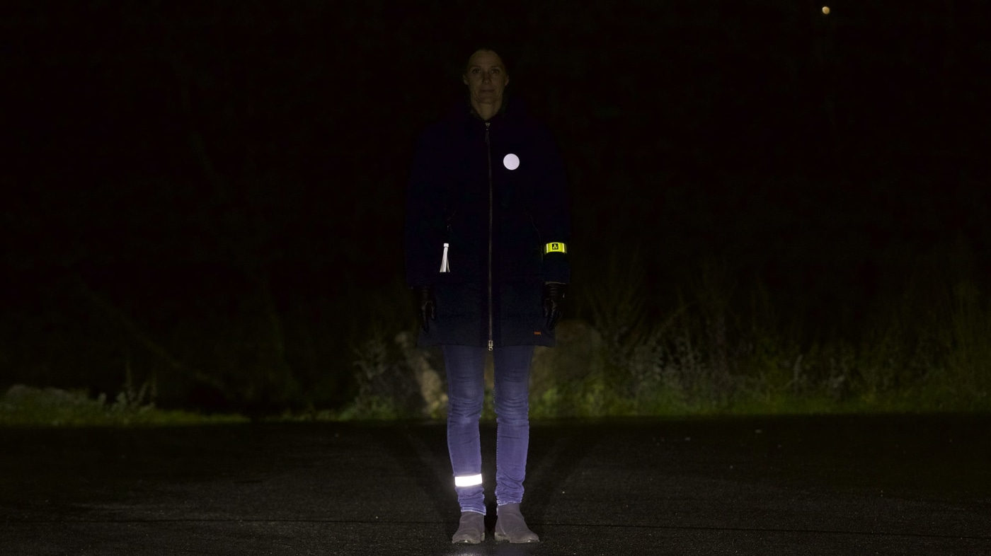 småreflekser i mørket