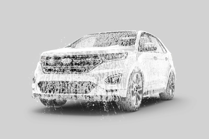 Skumvask på bilen etter en kald vinter