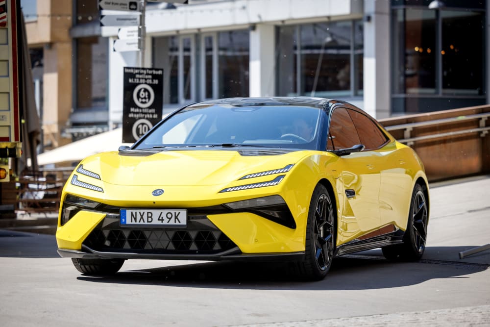 Lotus Emeya