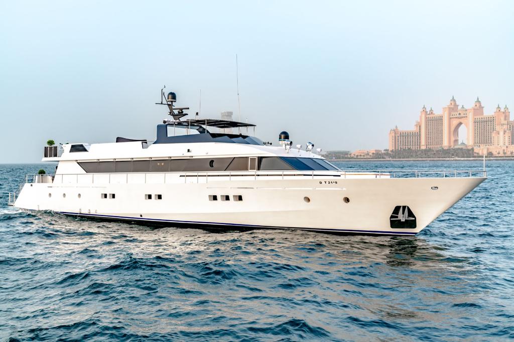 nanje yacht dubai