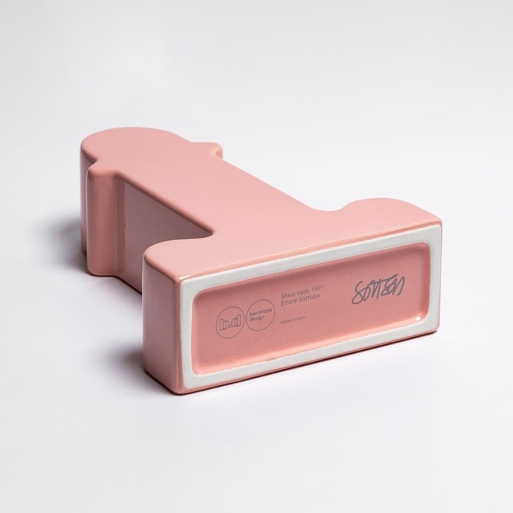 undefined long image for illustration