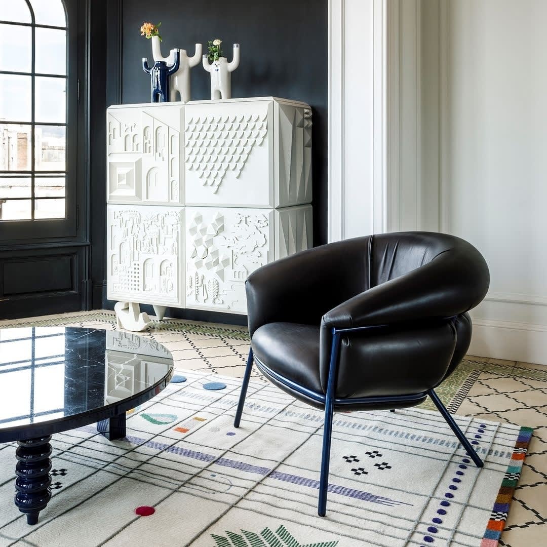 undefined long image for illustration