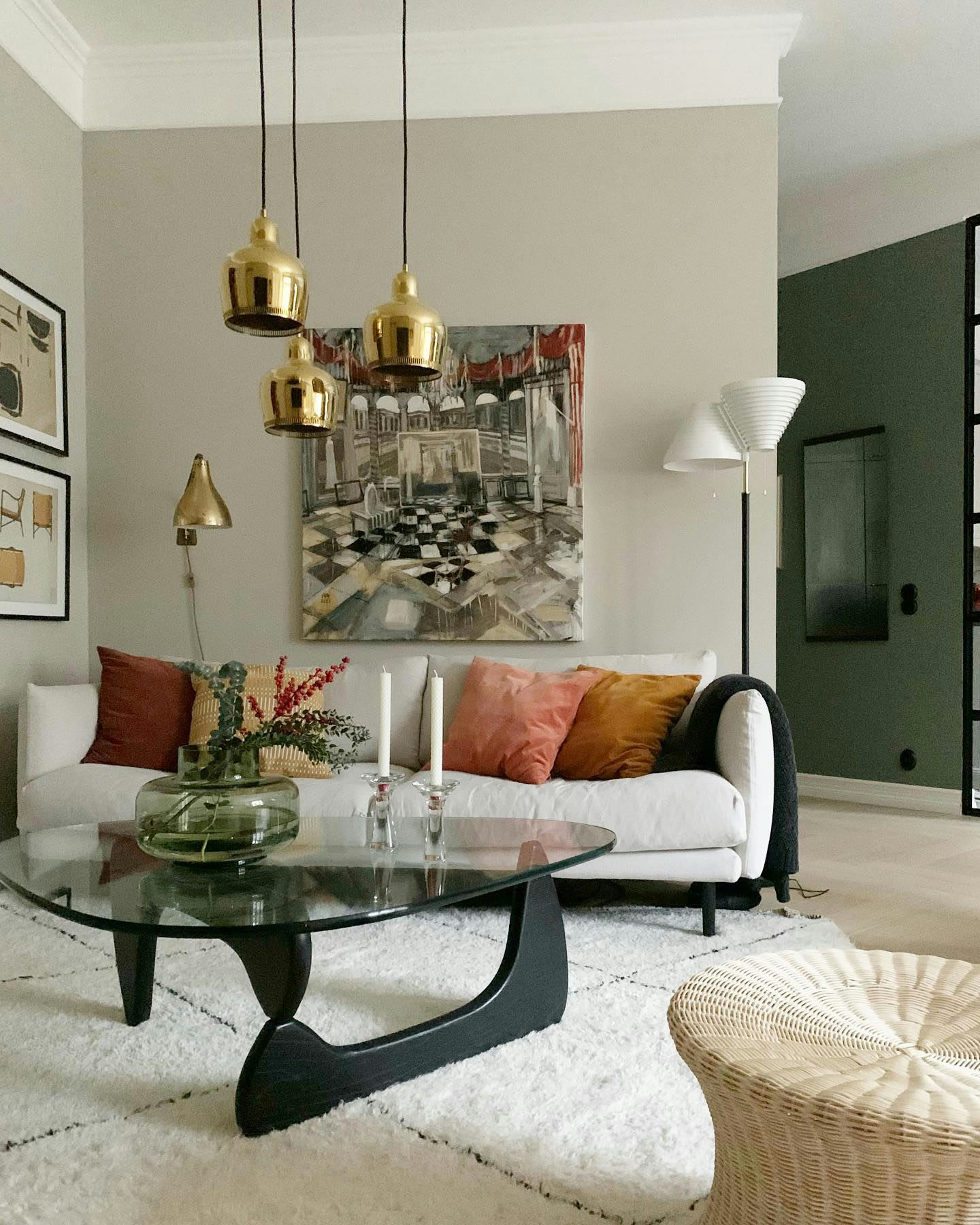 undefined long image for illustration