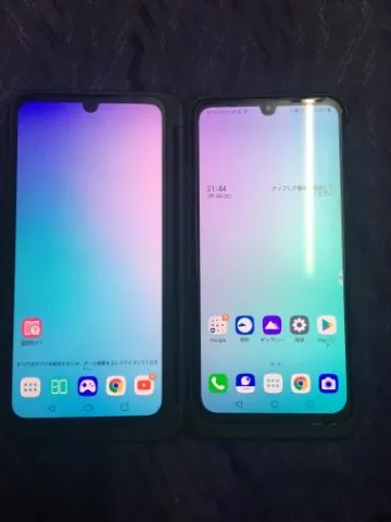 LG G8X ThinQ Dualscreen付きの画像（0）
