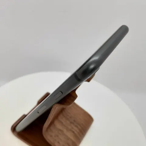 iPhone 8 256GBの画像（2）