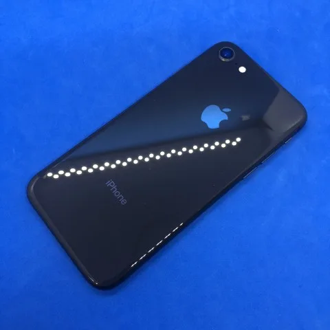 iPhone8 256GB SIMフリー リンゴループ ほとんど起動不可の画像（1）