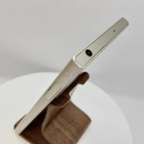 Xperia XZs Softbank 356223080212754の画像（2）