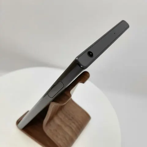 Xperia XZ docomo 358970070730058の画像（1）