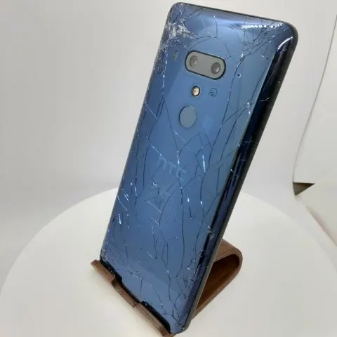 HTC U12+ SIMフリー 354395090093622の画像（3）